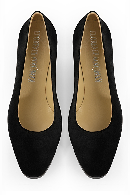 Matt black women's dress pumps, with a round neckline. Round toe. Medium wedge heels. Top view - Florence KOOIJMAN
